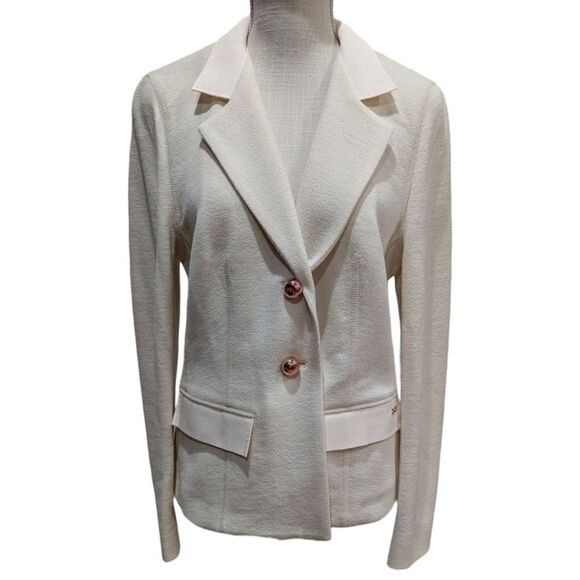 Escada Women's EU 40, US M Wool Blend Powder Cream Rose Gold Two Button Blazer - Picture 1 of 12